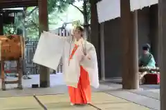 伊勢山皇大神宮の神楽