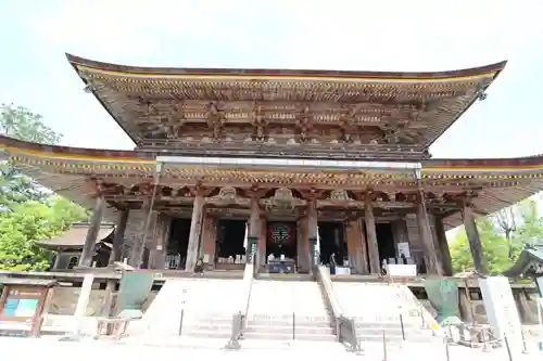 金峯山寺の本殿