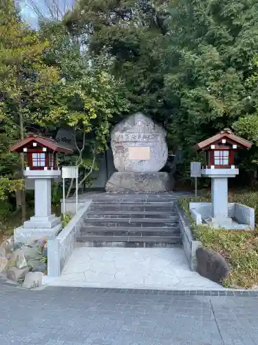 東郷神社の{uncategorized: "未分類", other: "その他", undefined: "問題あり", building: "その他建物", grave: "お墓", sacred_gate: "鳥居", guardian: "狛犬", statue: "像", buddha: "仏像", history: "歴史", nature: "自然", garden: "庭園", animal: "動物", pagoda: "塔", temizu: "手水舎", mountain_gate: "山門・神門", sanctuary: "本殿・本堂", subordinate: "末社・摂社", art: "芸術", scenery: "景色", jizo: "地蔵", ema: "絵馬", goshuin: "御朱印", omikuji: "おみくじ", items: "授与品その他", amulet: "お守り", goshuincho: "御朱印帳", eats: "食事", festival: "お祭り", votive_dance: "神楽", shichigosan: "七五三参", wedding: "結婚式", experience: "体験その他", initially: "初詣", around: "周辺", anti_infection: "感染症対策"}