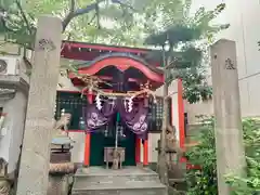 西出鎮守稲荷神社の本殿