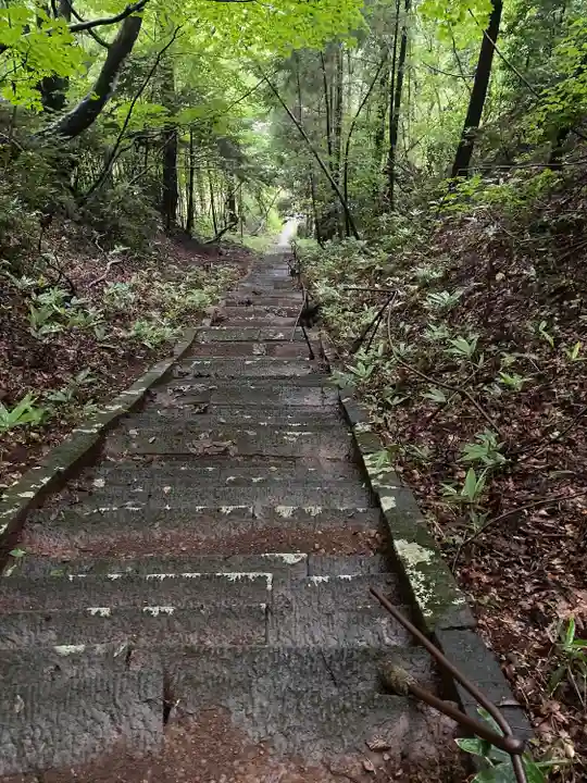 鳥海山大物忌神社蕨岡口ノ宮(山形県)