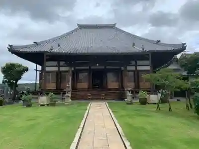榮久寺の本殿