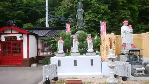 大乗院薬王寺の地蔵