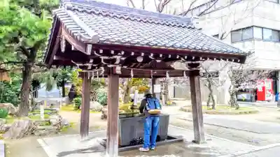 加納天満宮の手水舎