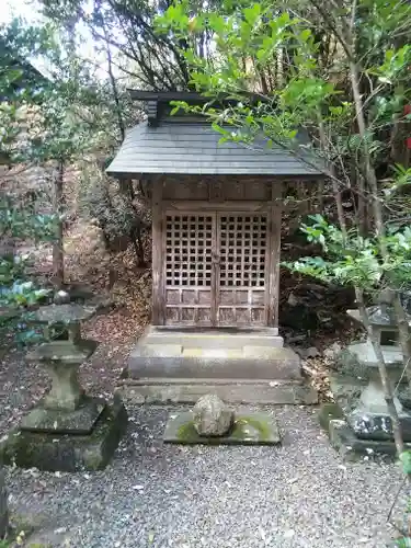 菅船神社の末社・摂社