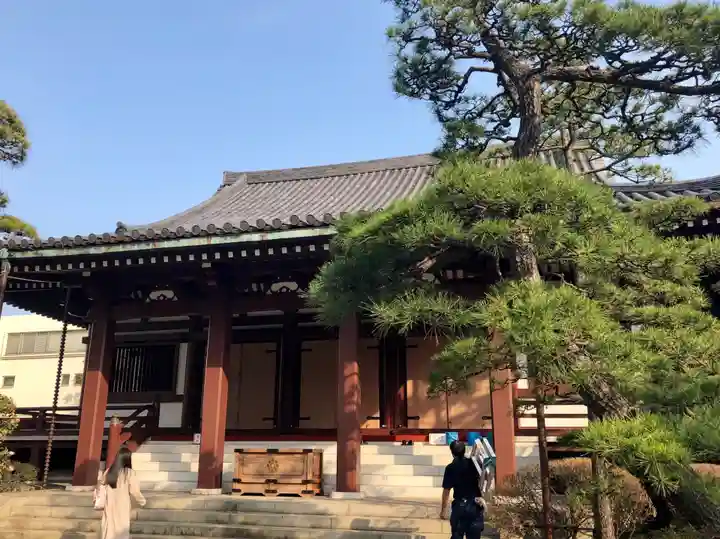 心行寺の本殿・本堂