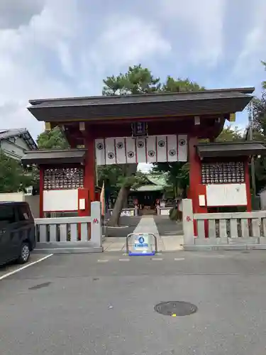 五方山熊野神社の山門・神門
