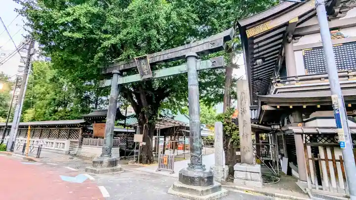 湯島天満宮の鳥居