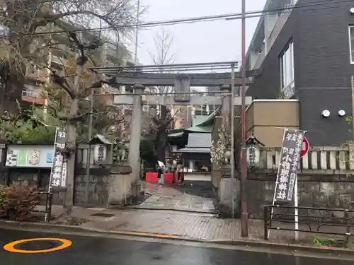 小野照崎神社の鳥居