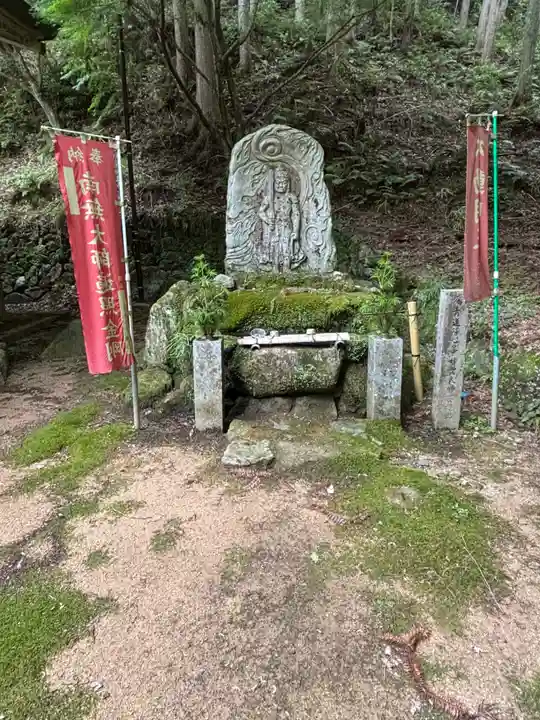 石龕寺(兵庫県)