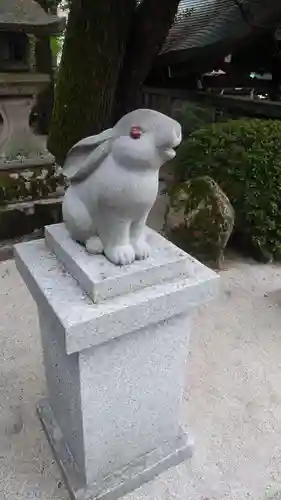 岡崎神社の狛犬