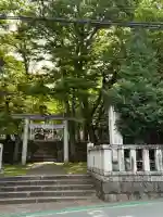 下多賀神社の{uncategorized: "未分類", other: "その他", undefined: "問題あり", building: "その他建物", grave: "お墓", sacred_gate: "鳥居", guardian: "狛犬", statue: "像", buddha: "仏像", history: "歴史", nature: "自然", garden: "庭園", animal: "動物", pagoda: "塔", temizu: "手水舎", mountain_gate: "山門・神門", sanctuary: "本殿・本堂", subordinate: "末社・摂社", art: "芸術", scenery: "景色", jizo: "地蔵", ema: "絵馬", goshuin: "御朱印", omikuji: "おみくじ", items: "授与品その他", amulet: "お守り", goshuincho: "御朱印帳", eats: "食事", festival: "お祭り", votive_dance: "神楽", shichigosan: "七五三参", wedding: "結婚式", experience: "体験その他", initially: "初詣", around: "周辺", anti_infection: "感染症対策"}