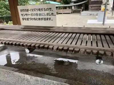 岡田神社の手水舎