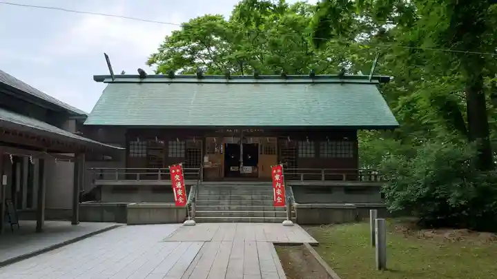 総社神社の本殿・本堂