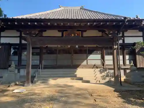 東泉寺の本殿・本堂