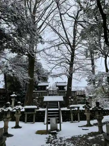 若宮神明社の{uncategorized: "未分類", other: "その他", undefined: "問題あり", building: "その他建物", grave: "お墓", sacred_gate: "鳥居", guardian: "狛犬", statue: "像", buddha: "仏像", history: "歴史", nature: "自然", garden: "庭園", animal: "動物", pagoda: "塔", temizu: "手水舎", mountain_gate: "山門・神門", sanctuary: "本殿・本堂", subordinate: "末社・摂社", art: "芸術", scenery: "景色", jizo: "地蔵", ema: "絵馬", goshuin: "御朱印", omikuji: "おみくじ", items: "授与品その他", amulet: "お守り", goshuincho: "御朱印帳", eats: "食事", festival: "お祭り", votive_dance: "神楽", shichigosan: "七五三参", wedding: "結婚式", experience: "体験その他", initially: "初詣", around: "周辺", anti_infection: "感染症対策"}