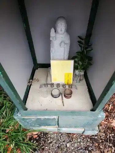 三宮明日香大社の地蔵