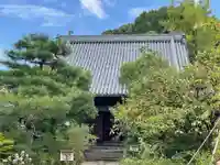 石峯寺の本殿・本堂