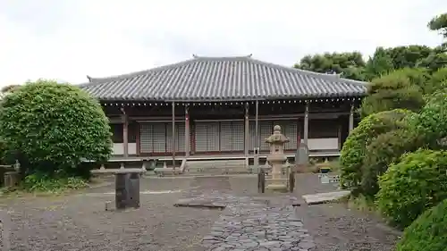 大通寺の本殿