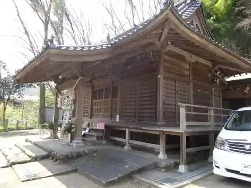 高尾山麓氷川神社の本殿・本堂