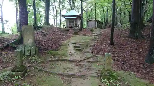 越知神社の建物その他