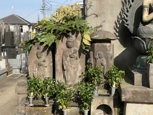 永福寺の地蔵