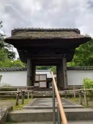 長壽寺(長寿寺)の山門・神門