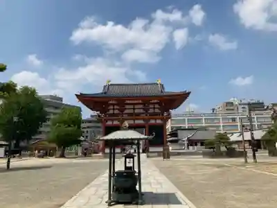 四天王寺の山門・神門
