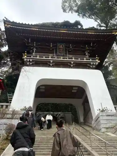 江島神社の{uncategorized: "未分類", other: "その他", undefined: "問題あり", building: "その他建物", grave: "お墓", sacred_gate: "鳥居", guardian: "狛犬", statue: "像", buddha: "仏像", history: "歴史", nature: "自然", garden: "庭園", animal: "動物", pagoda: "塔", temizu: "手水舎", mountain_gate: "山門・神門", sanctuary: "本殿・本堂", subordinate: "末社・摂社", art: "芸術", scenery: "景色", jizo: "地蔵", ema: "絵馬", goshuin: "御朱印", omikuji: "おみくじ", items: "授与品その他", amulet: "お守り", goshuincho: "御朱印帳", eats: "食事", festival: "お祭り", votive_dance: "神楽", shichigosan: "七五三参", wedding: "結婚式", experience: "体験その他", initially: "初詣", around: "周辺", anti_infection: "感染症対策"}