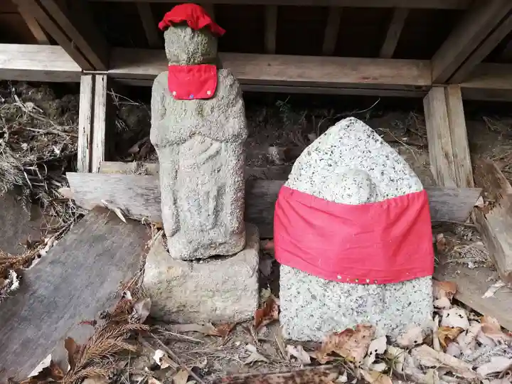 八幡神社の地蔵