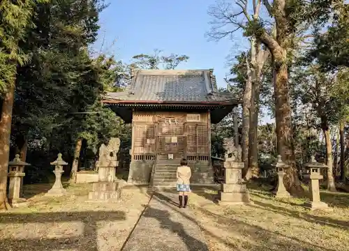 八剣神社の本殿