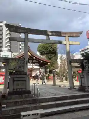 三輪神社の鳥居