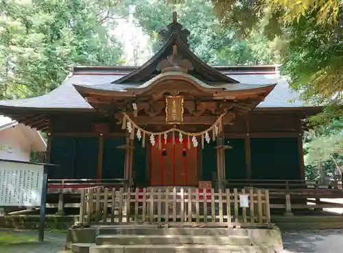 氷川女體神社の本殿