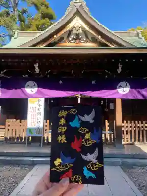 鳩ヶ谷氷川神社の{uncategorized: "未分類", other: "その他", undefined: "問題あり", building: "その他建物", grave: "お墓", sacred_gate: "鳥居", guardian: "狛犬", statue: "像", buddha: "仏像", history: "歴史", nature: "自然", garden: "庭園", animal: "動物", pagoda: "塔", temizu: "手水舎", mountain_gate: "山門・神門", sanctuary: "本殿・本堂", subordinate: "末社・摂社", art: "芸術", scenery: "景色", jizo: "地蔵", ema: "絵馬", goshuin: "御朱印", omikuji: "おみくじ", items: "授与品その他", amulet: "お守り", goshuincho: "御朱印帳", eats: "食事", festival: "お祭り", votive_dance: "神楽", shichigosan: "七五三参", wedding: "結婚式", experience: "体験その他", initially: "初詣", around: "周辺", anti_infection: "感染症対策"}