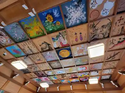 於菊稲荷神社の芸術