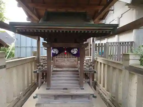 白山神社の末社・摂社