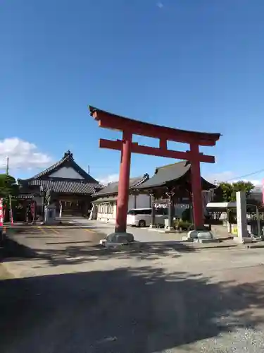 御嶽山神社の鳥居