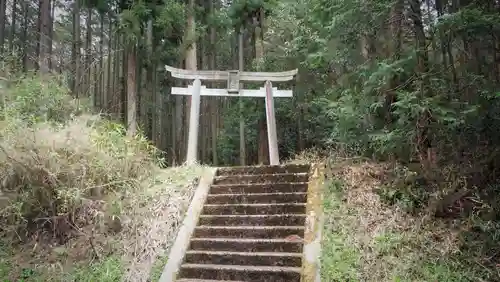 正一位稲荷大明神の鳥居