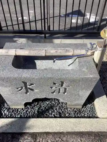 金白龍神・千手観音堂の手水舎