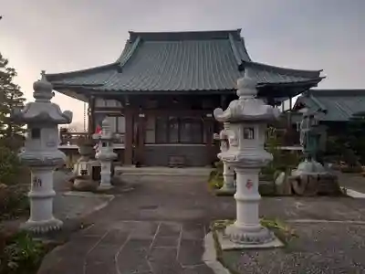泉竜寺(乙女不動尊)の本殿・本堂