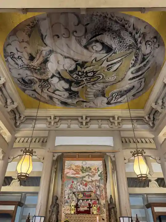 円覚寺の{uncategorized: "未分類", other: "その他", undefined: "問題あり", building: "その他建物", grave: "お墓", sacred_gate: "鳥居", guardian: "狛犬", statue: "像", buddha: "仏像", history: "歴史", nature: "自然", garden: "庭園", animal: "動物", pagoda: "塔", temizu: "手水舎", mountain_gate: "山門・神門", sanctuary: "本殿・本堂", subordinate: "末社・摂社", art: "芸術", scenery: "景色", jizo: "地蔵", ema: "絵馬", goshuin: "御朱印", omikuji: "おみくじ", items: "授与品その他", amulet: "お守り", goshuincho: "御朱印帳", eats: "食事", festival: "お祭り", votive_dance: "神楽", shichigosan: "七五三参", wedding: "結婚式", experience: "体験その他", initially: "初詣", around: "周辺", anti_infection: "感染症対策"}