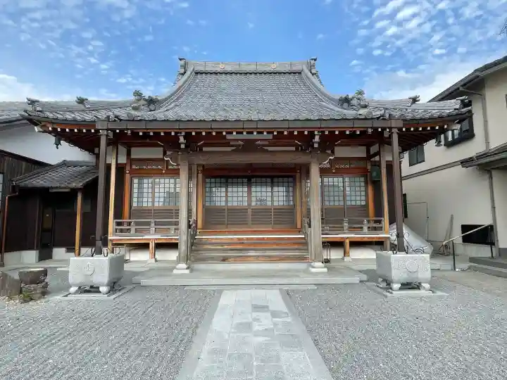 西法寺の{uncategorized: "未分類", other: "その他", undefined: "問題あり", building: "その他建物", grave: "お墓", sacred_gate: "鳥居", guardian: "狛犬", statue: "像", buddha: "仏像", history: "歴史", nature: "自然", garden: "庭園", animal: "動物", pagoda: "塔", temizu: "手水舎", mountain_gate: "山門・神門", sanctuary: "本殿・本堂", subordinate: "末社・摂社", art: "芸術", scenery: "景色", jizo: "地蔵", ema: "絵馬", goshuin: "御朱印", omikuji: "おみくじ", items: "授与品その他", amulet: "お守り", goshuincho: "御朱印帳", eats: "食事", festival: "お祭り", votive_dance: "神楽", shichigosan: "七五三参", wedding: "結婚式", experience: "体験その他", initially: "初詣", around: "周辺", anti_infection: "感染症対策"}