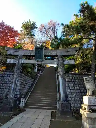 品川神社の鳥居