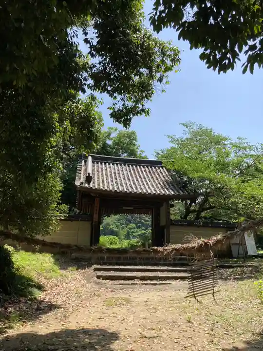 長岳寺の山門・神門