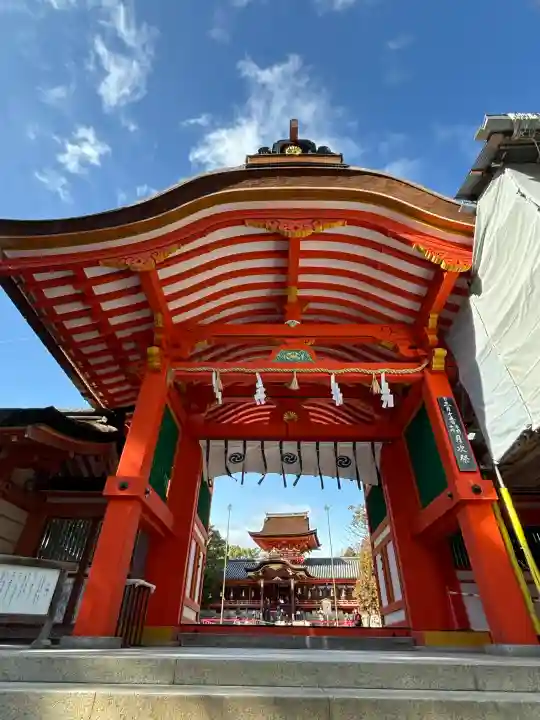 石清水八幡宮の{uncategorized: "未分類", other: "その他", undefined: "問題あり", building: "その他建物", grave: "お墓", sacred_gate: "鳥居", guardian: "狛犬", statue: "像", buddha: "仏像", history: "歴史", nature: "自然", garden: "庭園", animal: "動物", pagoda: "塔", temizu: "手水舎", mountain_gate: "山門・神門", sanctuary: "本殿・本堂", subordinate: "末社・摂社", art: "芸術", scenery: "景色", jizo: "地蔵", ema: "絵馬", goshuin: "御朱印", omikuji: "おみくじ", items: "授与品その他", amulet: "お守り", goshuincho: "御朱印帳", eats: "食事", festival: "お祭り", votive_dance: "神楽", shichigosan: "七五三参", wedding: "結婚式", experience: "体験その他", initially: "初詣", around: "周辺", anti_infection: "感染症対策"}