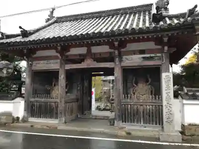 穴太寺の山門・神門