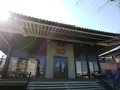 願行寺の本殿・本堂