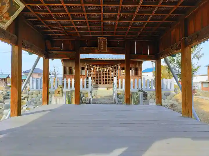 日吉社(小山北切)の本殿・本堂