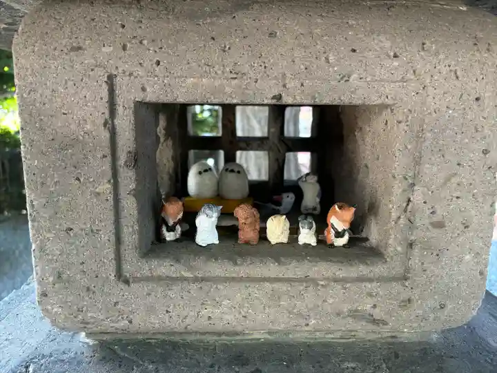 札幌諏訪神社の像