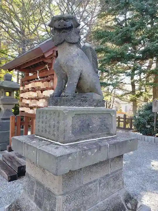 白石神社の狛犬